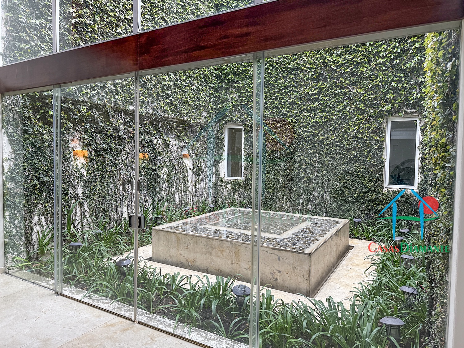 Jardines del Pedregal Casa Rivera EJ - Vestíbulo de acceso 8